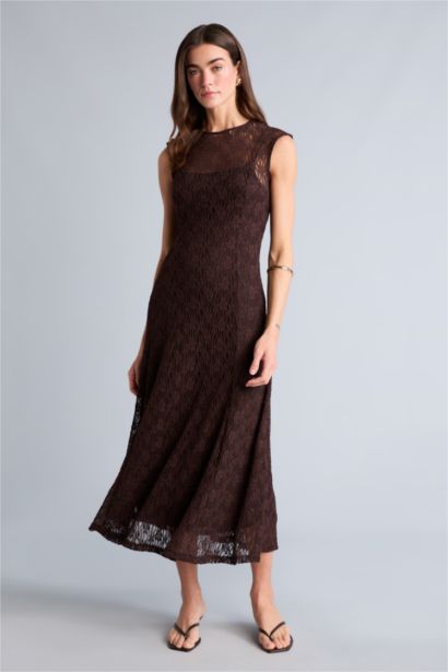 Oversize Fıtted Bisiklet Yaka Dantel Kısa Kollu Maxi Elbise