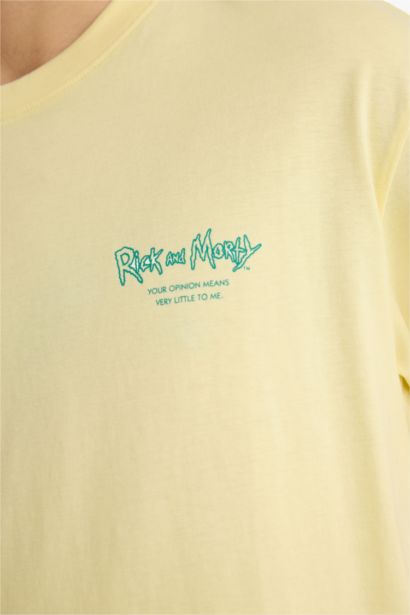 Rick and Morty Boxy Fit Crew Neck Printed T-Shirt