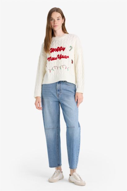 Christmas Themed Regular Fit Crew Neck Pullover