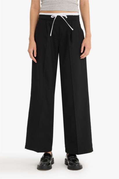 Wide Leg Regular Waist Pocket Detail Trousers