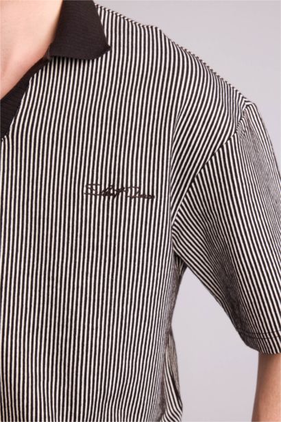 Dokulu Boxy Fit Polo Tişört