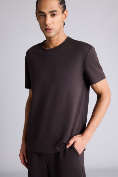 Yan Baskılı Sporcu Tişört