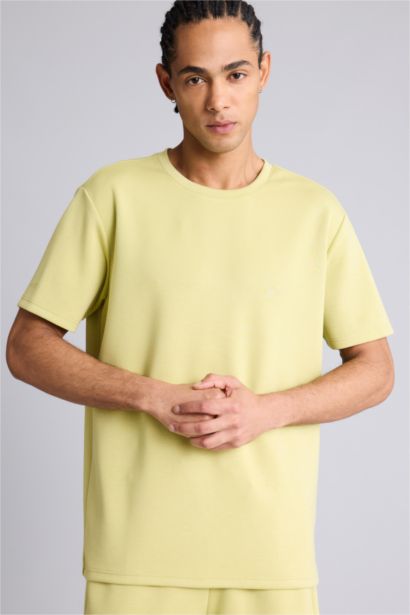 Man Short Sleeve T-Shirt