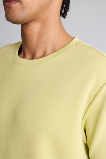 Man Short Sleeve T-Shirt