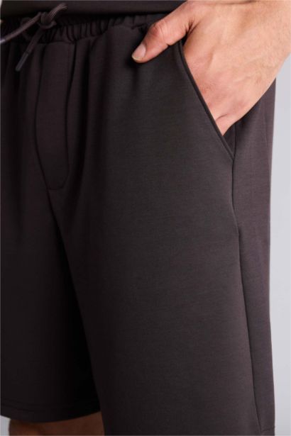 Sporcu Kısa Paça Modal Şort