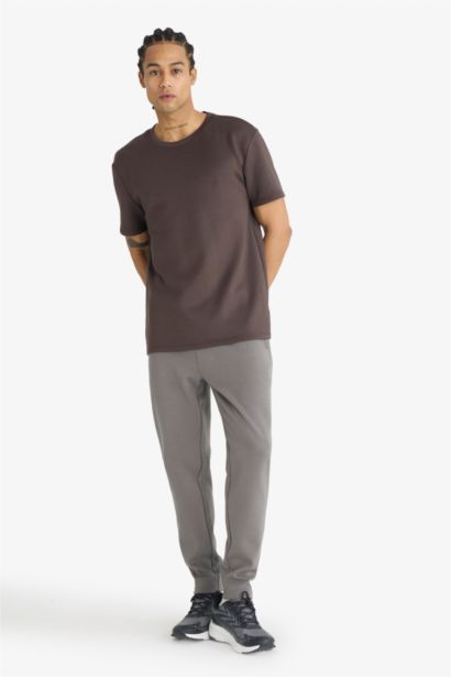 Standard Fit Crew Neck Side Printed Sports T-Shirt