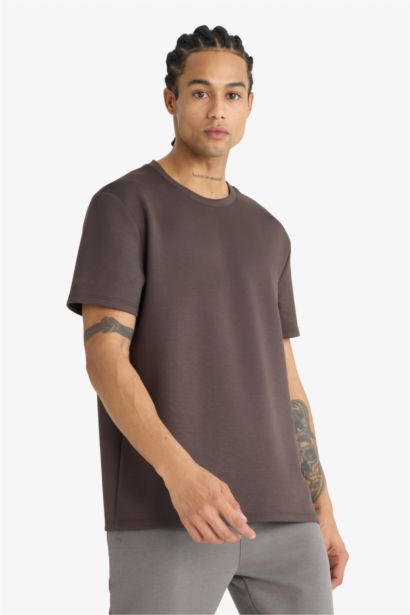 Standard Fit Crew Neck Side Printed Sports T-Shirt