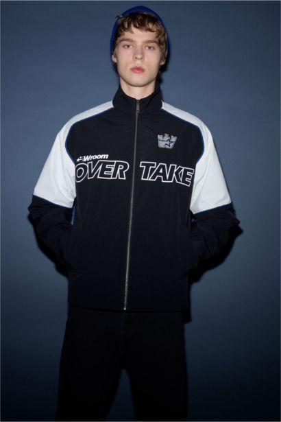 جاكيت وتر بروف اوفر سايز بياقة عالية