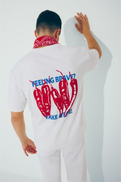 %100 Pamuk Boxy Fit Bisiklet Yaka Sırt Baskılı Kısa Kollu Tişört