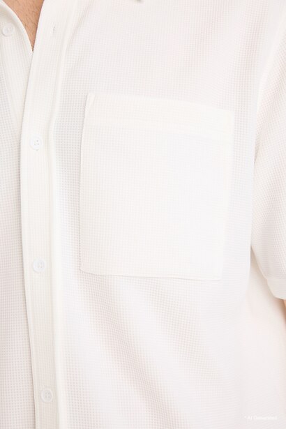 Stretch Fabric Boxy Fit Shirt