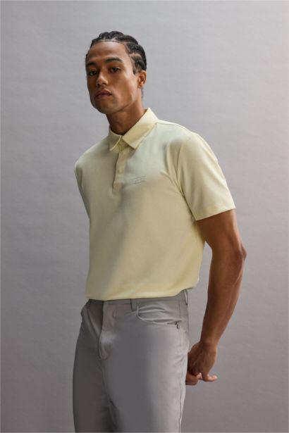 تيشيرت بولو رياضي بيزك قصة عادية منسوج من DeFactoFit