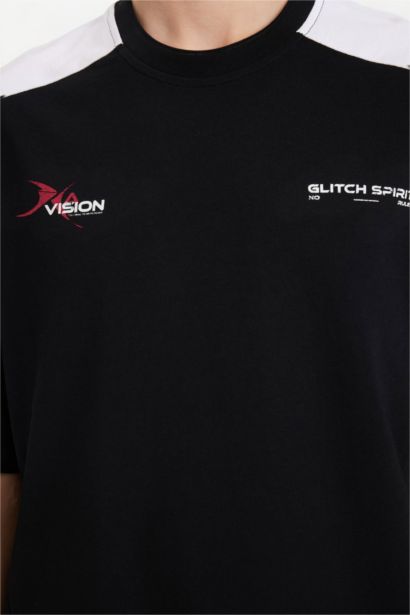 Loose Fit Crew Neck Short Sleeve T-Shirt