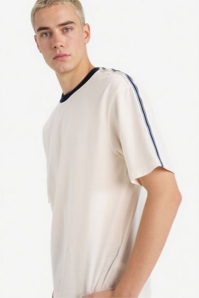 تيشيرت نص ردن بيكيه اوفر سايز بياخة مستديرة