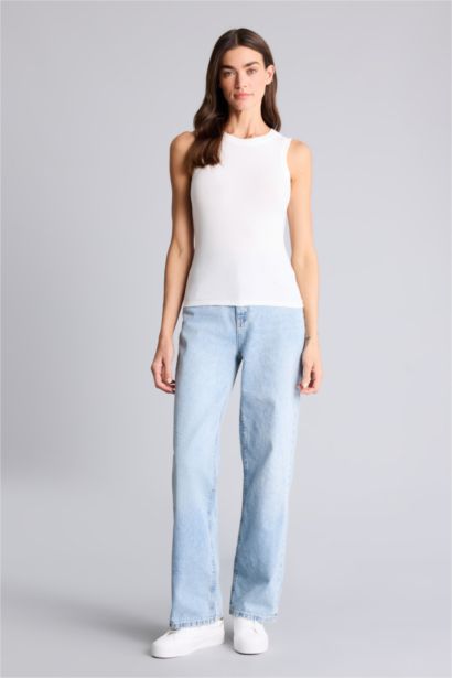 Slim Fit Basic Camisole Crew Neck Tank Top