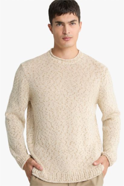 بلوز تريكو قصة عادية بياخة مستديرة