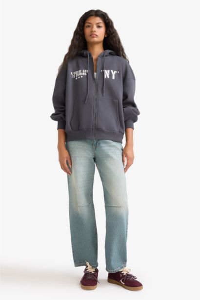 Oversize Geniş Kalıp Kapüşonlu Sırt Baskılı Fermuarlı Sweatshirt