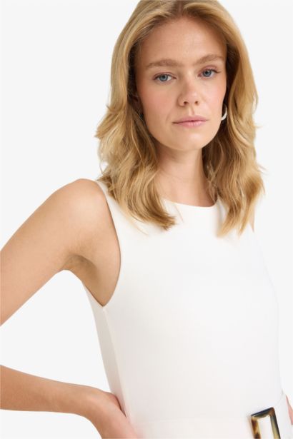 Robe maxi sans manches en popeline à col rond