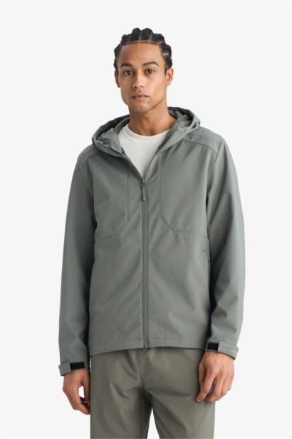 جاكيت مقاوم للماء والهواء قصة عادية بغطاء للرأس