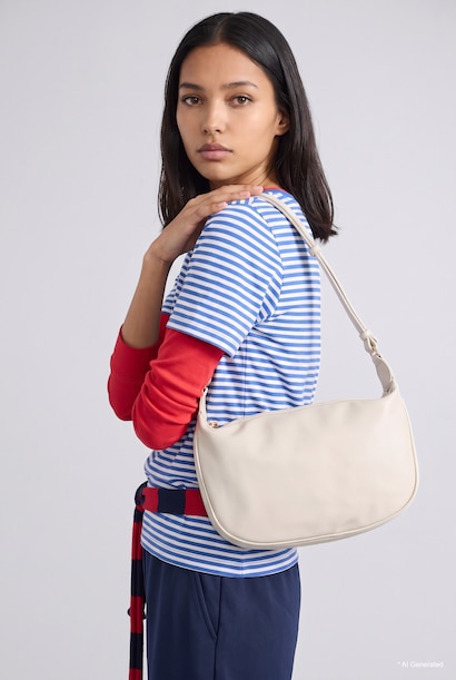 Shoulder bag
