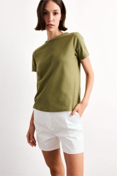 Woman Short Sleeve T-Shirt