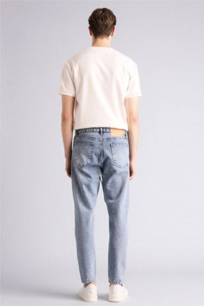90’S Slim Fit Jeans
