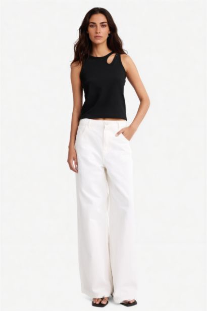 Slim Fit Camisole Crew Neck Tank Top