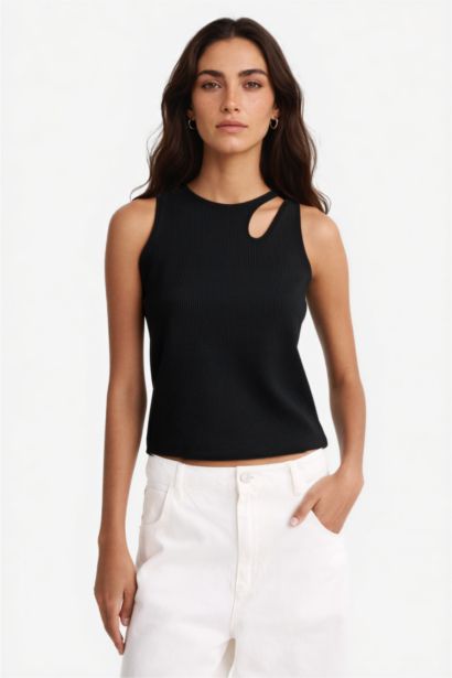 Slim Fit Camisole Crew Neck Tank Top