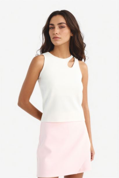 Slim Fit Camisole Crew Neck Tank Top