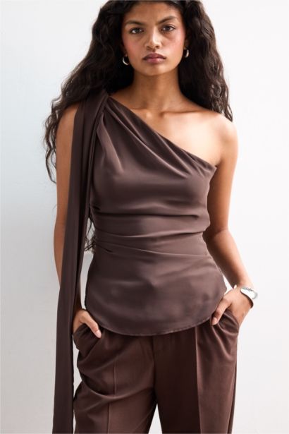 Blouse en mousseline à une épaule Coupe régulière