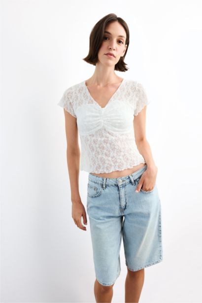 Slim Fit Crew Neck Lace Short Sleeve T-Shirt