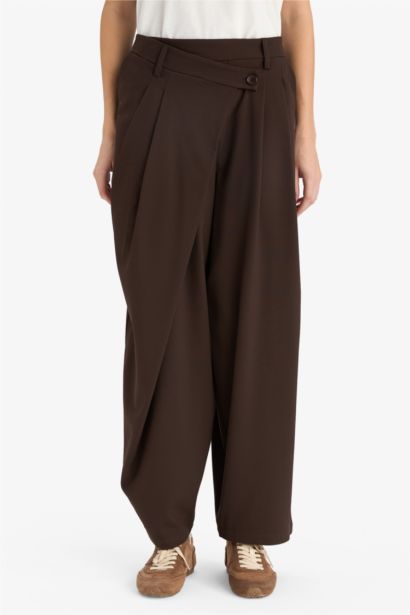 Baggy Fit Zippered Regular Waist Standard Length Trousers