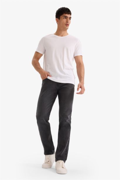 Sergio Regular Fit Normal Waist Straight Leg Jeans