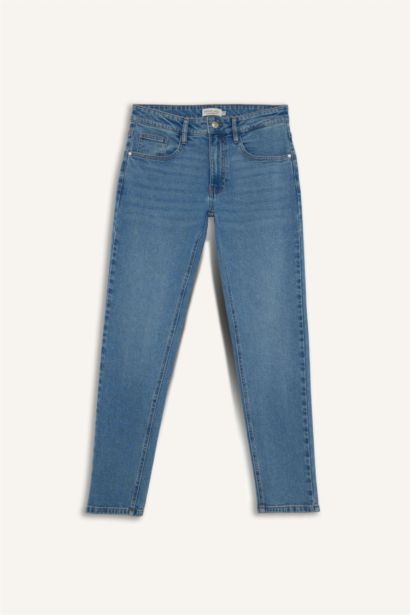 Slim Tapered Fit Straight Leg Jeans