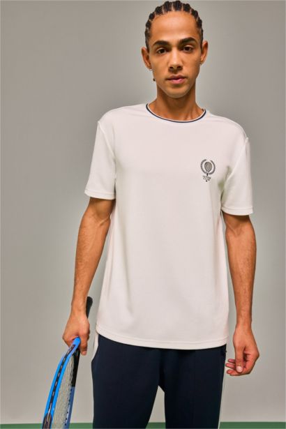 Standard Fit Crew Neck T-Shirt