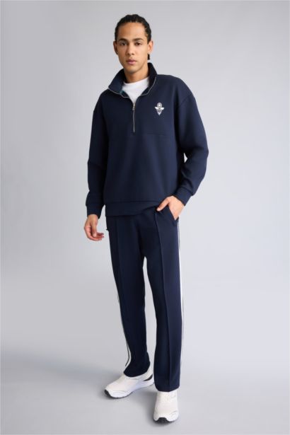 Boxy Fıt Dik Yaka Sporcu Sweatshirt