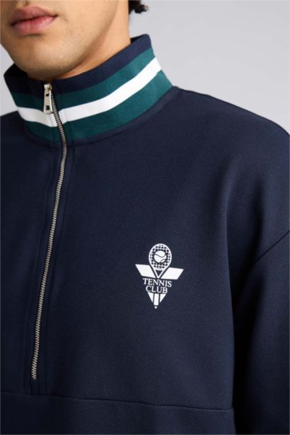 Boxy Fıt Dik Yaka Sporcu Sweatshirt