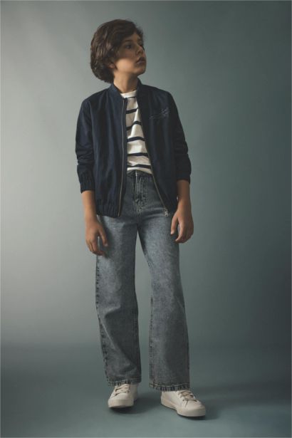 Boy Wide Leg Straight Leg Jeans