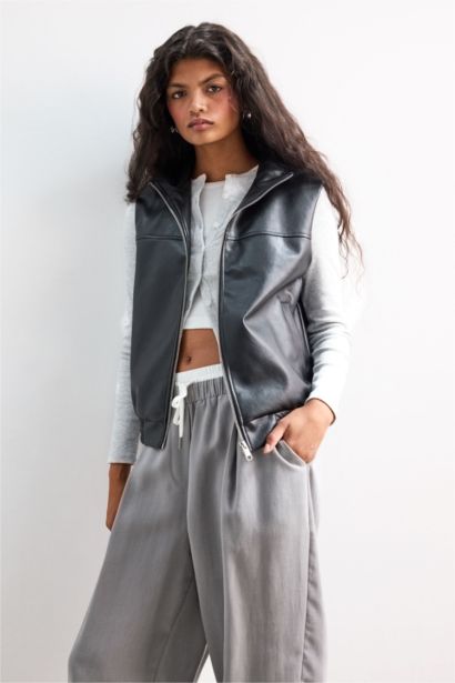 يلك جلد صناعي قصة عادية بياخة عالية