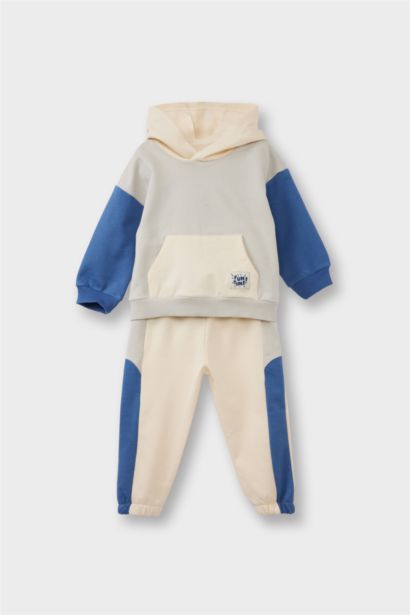 2 piece Regular Fit Hooded Set