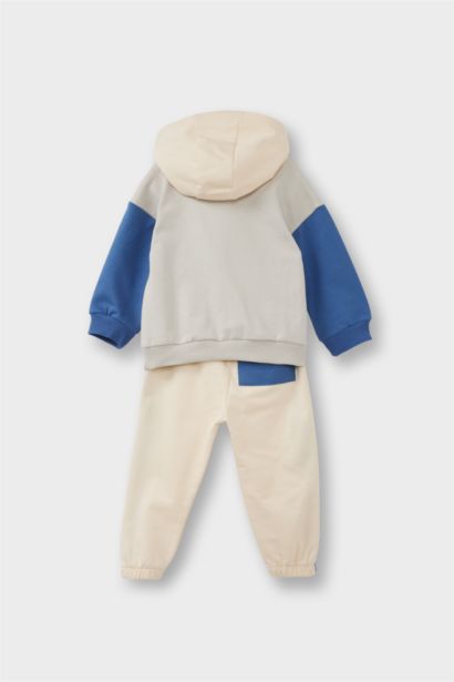 2 piece Regular Fit Hooded Set