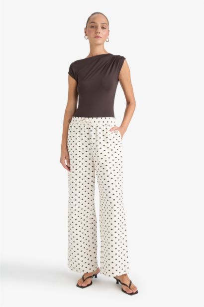 Straight Fit Double Pocket Polka Dot Trousers