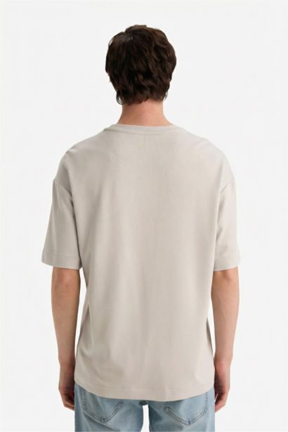 Boxy Fit Crew Neck Short Sleeve T-Shirt