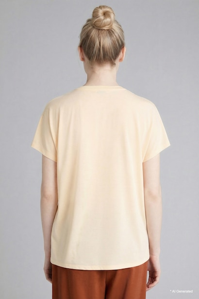 Rhinestone Crew Neck T-shirt