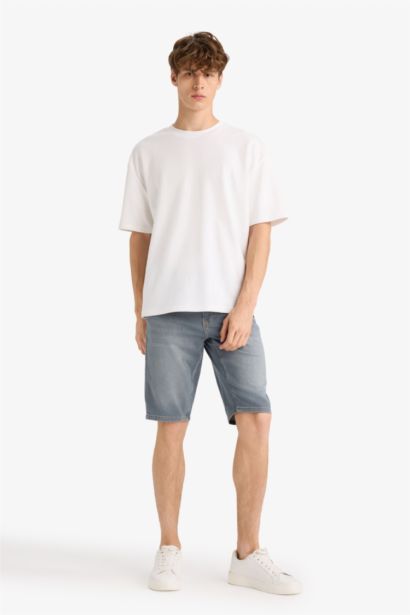 شورت برمودا جينز سليم فيت