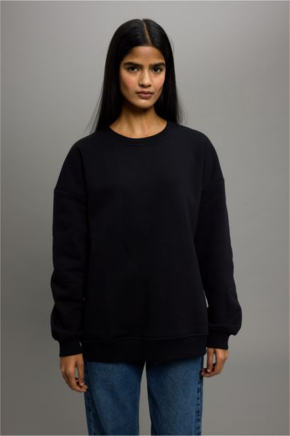 Oversize Geniş Kalıp Bisiklet Yaka Basic Düz Kalın Sweatshirt