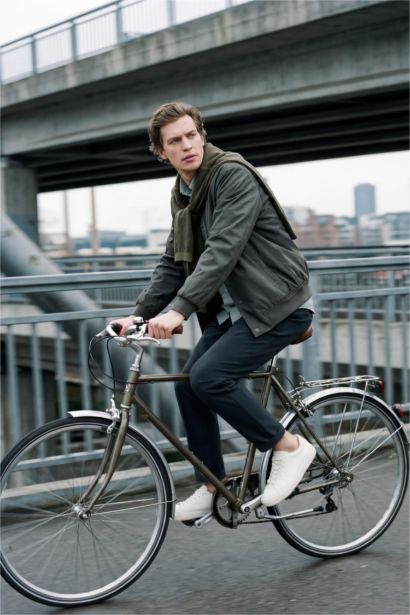 Esnek Slim Fıt Kolej Yaka Mont