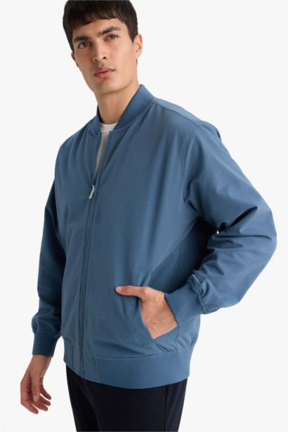 جاكيت خفيف كرنكيل سليم فيت مبطن