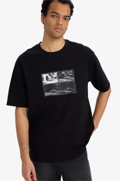 Boxy Fit Crew Neck Short Sleeve T-Shirt