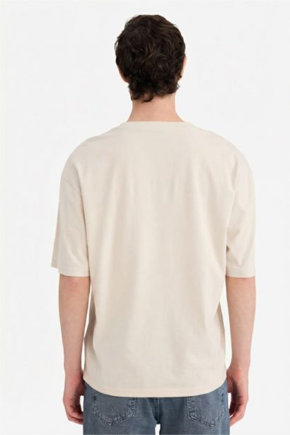 تيشيرت نص كم أوفر سايز برقبة مستديرة