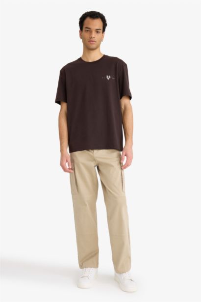 تيشيرت نص كم قصة عادية برقبة مستديرة من فايكنجز